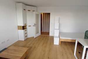 Moderne, möblierte u. renovierte 1 Zi. Wohnung mit Balkon in ruhiger Lage – München – Vorschaubild 6