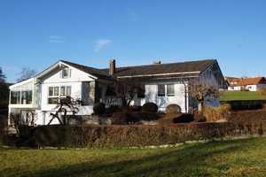 Reserviert! Sehr gepflegter Bungalow in herrlicher Lage – Straubing-Bogen (Kreis) – Vorschaubild 1
