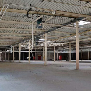 Flexible Multi-User-Halle mit Bürofläche gestaltbar nach individuellem Bedarf nahe der A4!