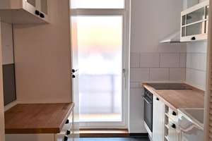 Stuttgart- Süd - Große 3 Zimmer Altbau-Wohnung mit Balkon – Die vollständige Adresse der Immobilie erhältst du vom Anbieter., 70199 Heslach, Stuttgart – Vorschaubild 13