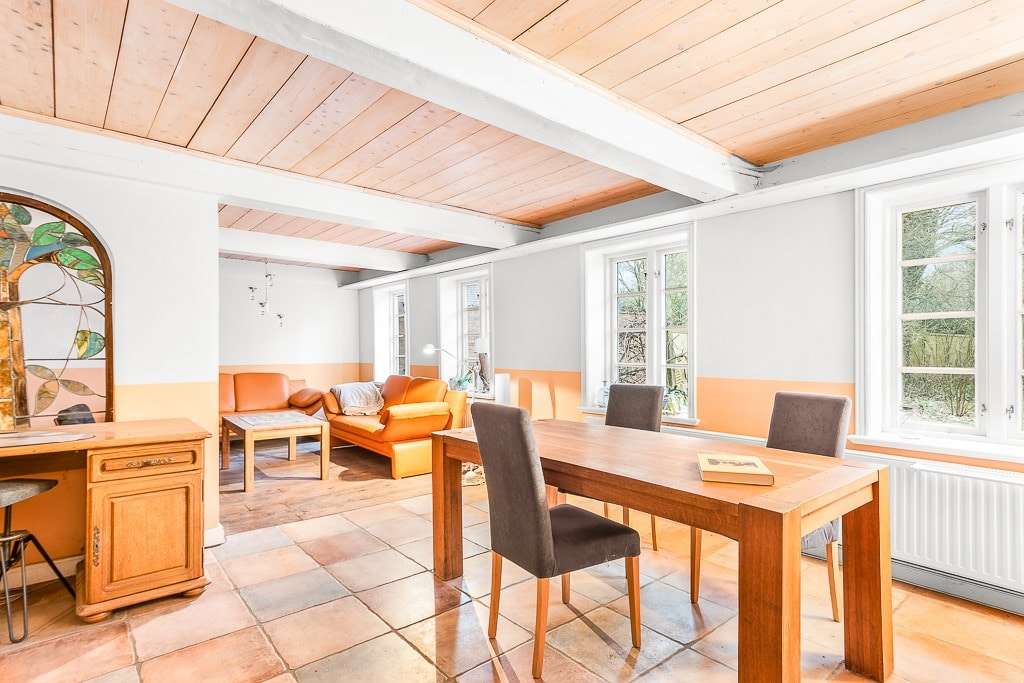 Immobilie in Braderup - Reetgedeckte Doppelhaushälfte mit großzügigem Garten - Bild 3