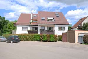 2,5 Zimmer-Wohnung umgeben von Weinbergen im Gebiet Gehrenwald!