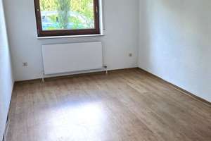 Ruhig gelegene Einlieger-Wohnung ab sofort – Spemannstraße  xy, 74081 Sontheim, Heilbronn – Vorschaubild 9