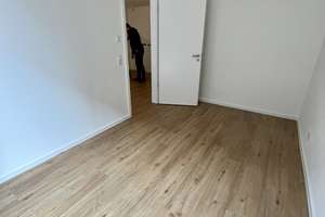 Attraktive 3-Zimmer-Wohnung mit Einbauküche, Terrasse und Tiefgaragenplatz zu vermieten – Ulzburger Straße 555, 22844 Norderstedt – Vorschaubild 4