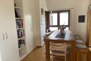 Helle 3,5 Zimmer-Maisonettewohnung mit 2 Balkonen und TG-Stellplatz, fußläufig vom Eichenhain – Die vollständige Adresse der Immobilie erhältst du vom Anbieter., 70619 Sillenbuch (Ortsteil), Stuttgart – Vorschaubild 2