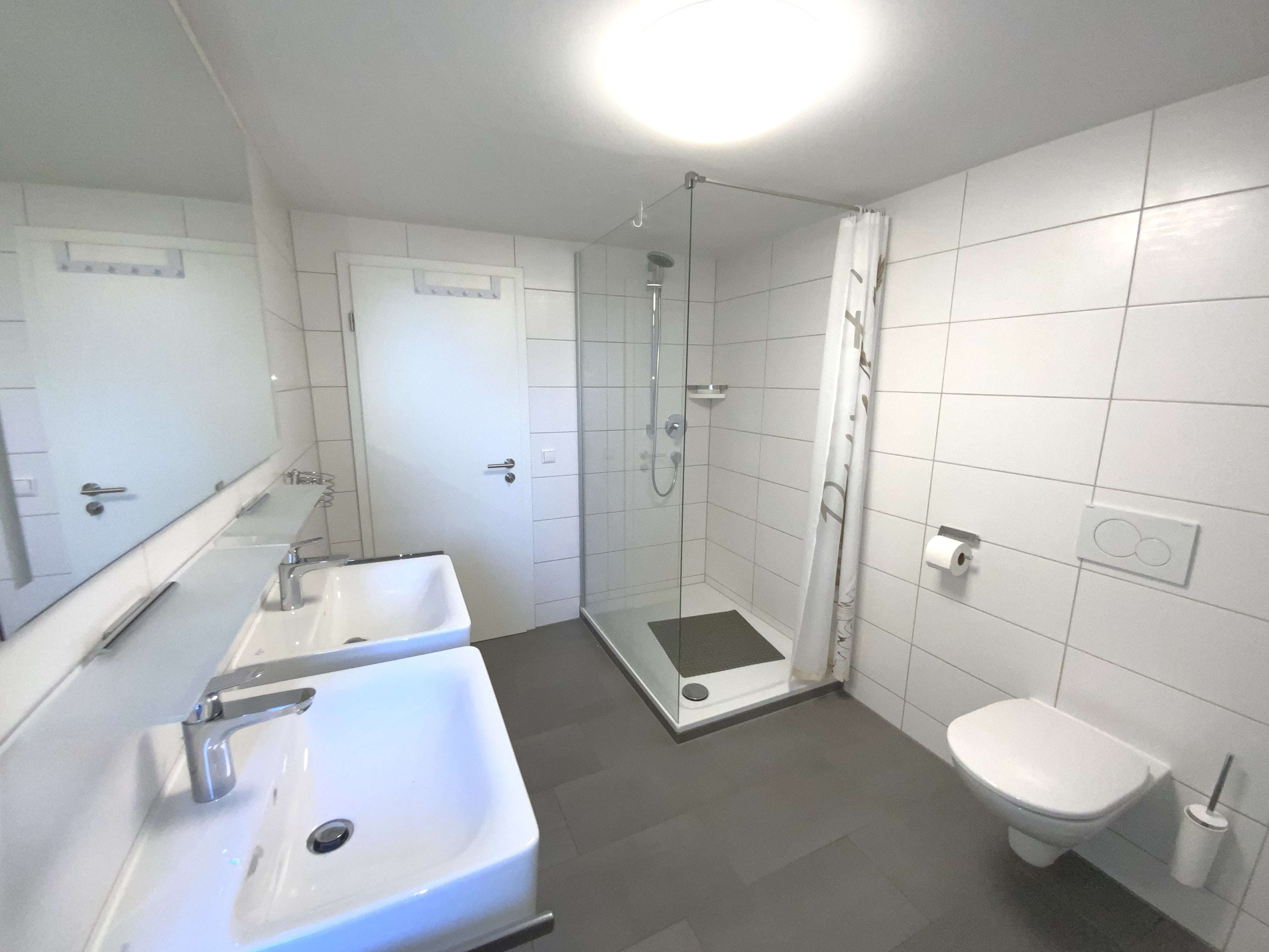 Immobilie in Lindau (Bodensee) - Dachgeschosswohnung mit Seeblick in Jahrhundertwende Villa Lindau - Bild 7