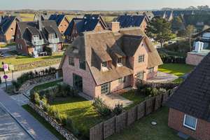Neubau von reetgedeckten Haushälften mit jeweils einem eigenen Garagenplatz in Wenningstedt – Die vollständige Adresse der Immobilie erhältst du vom Anbieter., 25996 Wenningstedt-Braderup (Sylt) – Vorschaubild 41