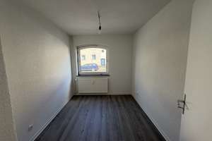 Frisch renovierte 3-Zimmer-Wohnung im Erdgeschoss – kompakt, modern & sofort bezugsbereit – Pappeldamm 7, 38239 Thiede, Salzgitter – Vorschaubild 2