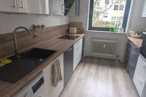 Attraktive 3-Zimmer-Wohnung mit 2 separaten Balkonen in München – Forstenrieder Allee