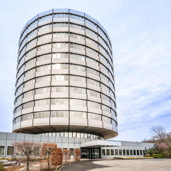 Mit Blick über Mülheim: Attraktive Bürofläche im T-13 | viele Stellplätze | klimatisiert