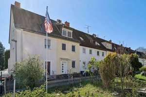 Gepflegtes modernisiertes Reihenhaus in Südausrichtung schöner Garten ruhige Lage Mainz Kostheim – Die vollständige Adresse der Immobilie erhältst du vom Anbieter., 55246 Mainz-Kostheim, Wiesbaden – Vorschaubild 3