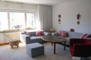 Sonnige 3-Zimmer-Wohnung mit Blick ins Grüne, mit Stellplatz  - Von Privat