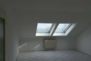 helle DG-Wohung, 2 Zi., ca. 65 qm in DO-Neuasseln