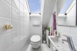 Außergewöhnliche Doppelhaushälfte mit Einliegerwohnung, Sauna und Kamin! – Die vollständige Adresse der Immobilie erhältst du vom Anbieter., 42651 Solingen-Mitte, Solingen – Vorschaubild 24