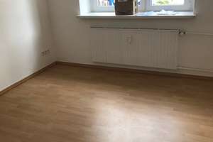 Charmante 2-Zimmer-Wohnung 40m² mit eigenem Innenhof in Derendorf – Weißenburgstraße 28, 40476 Derendorf, Düsseldorf – Vorschaubild 1