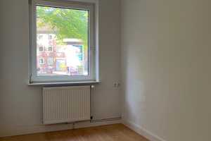 Geschmackvolle, gepflegte 2,5-Zimmer-EG-Wohnung in Hamburg Fuhlsbüttel – Hamburg – Vorschaubild 2