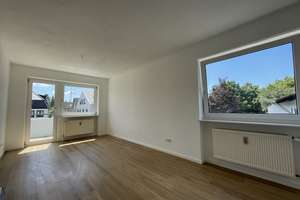 Gänzlich sanierte, helle, clever geplante  1,5 Zi-Whg. mit Balkon in bester Lage-Untermenzing-Frei ! – Die vollständige Adresse der Immobilie erhältst du vom Anbieter., 80997 Allach, München – Vorschaubild 5