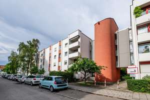 Charmante 1-Zimmer-Wohnung mit Balkon und Tiefgaragenstellplatz in München-Obersendling – Die vollständige Adresse der Immobilie erhältst du vom Anbieter., 81379 Thalkirchen, München – Vorschaubild 3