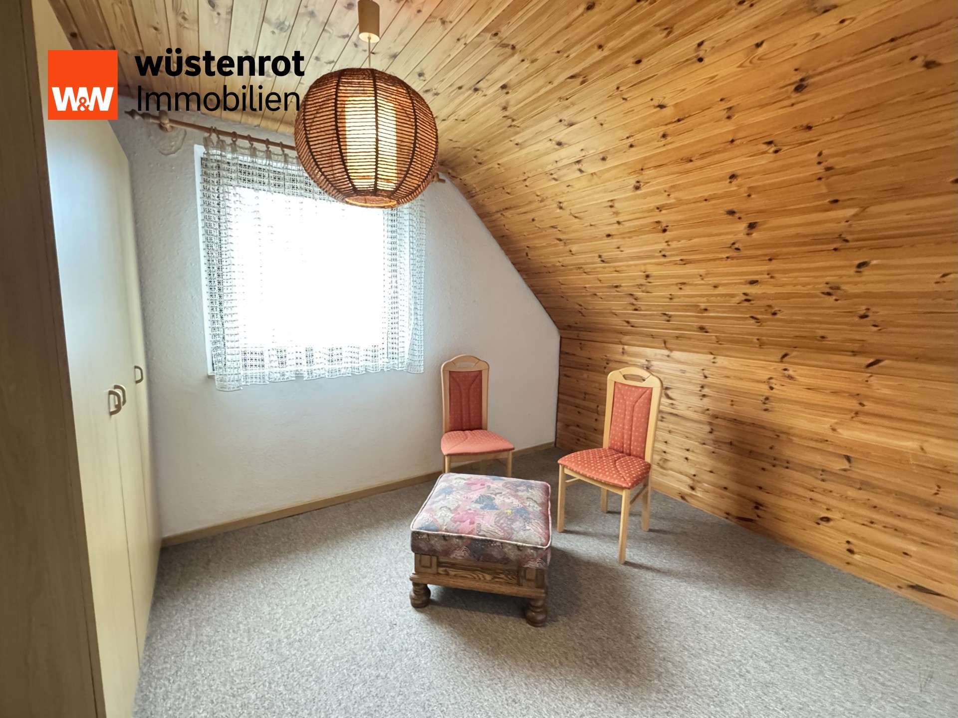 Immobilie in Altshausen - Charmantes Einfamilienhaus, ruhige Lage von Altshausen, modernisiert, gemütlich, herrlichem Garten! - Bild 5