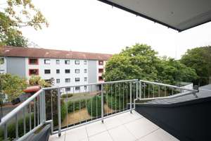 Modernisierte 3-Zimmer-Dachgeschosswohnung mit Loggia, Spitzboden & Stellplatz – Nähe Wahner Heide – Die vollständige Adresse der Immobilie erhältst du vom Anbieter., 51145 Urbach, Köln – Vorschaubild 4