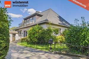 Einfamilienhaus mit innenl. Wohneinheit (ELW) in 26835 Holtland bei Leer (Ostfriesland), 204 m² Wfl. – Am Sportplatz 5, 26835 Holtland – Vorschaubild 1