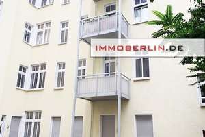 IMMOBERLIN.DE - Schöne Stuck-Altbauwohnung mit Südbalkon in ruhiger Kiezlage – Die vollständige Adresse der Immobilie erhältst du vom Anbieter., 10243 Friedrichshain, Berlin – Vorschaubild 3