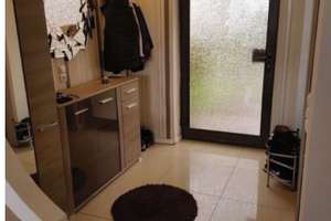Großzügiges DG-Zimmer mit eigenem Bad & Garten, Kamin, Garage, Keller zur Mitbenutzung – Die vollständige Adresse der Immobilie erhältst du vom Anbieter., 51145 Eil, Köln – Vorschaubild 8