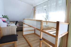 STILVOLLES EINFAMILIENHAUS
MIT EINLIEGERWOHNUNG UND GARTEN – Die vollständige Adresse der Immobilie erhältst du vom Anbieter., 72124 Pliezhausen – Vorschaubild 14