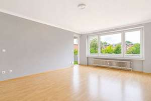 2 Balkone & großzügiger Grundriss: Tolle 3-Zimmer-Wohnung in begehrter Lage von Hamburg-Poppenbüttel – Die vollständige Adresse der Immobilie erhältst du vom Anbieter., 22391 Wellingsbüttel, Hamburg – Vorschaubild 8