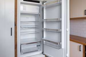 Lichtdurchflutete 4,5-Zimmer-Wohnung | Hochwertig kernsaniert | Echtholzböden | Massivholzküche |... – Die vollständige Adresse der Immobilie erhältst du vom Anbieter., 24837 Schleswig – Vorschaubild 13
