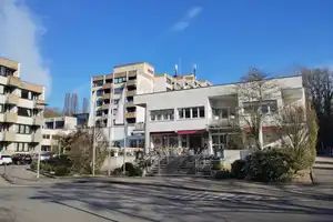 seniorengerechte Wohnung im beliebten Rosenpark Laurensberg zu vermieten – Adele-Weidtman-straße 87 - 93, 52072 Aachen – Vorschaubild 1