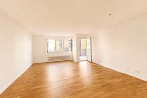 *Modernisierte 3-Zimmer Wohnung mit gehobener Innenausstattung*