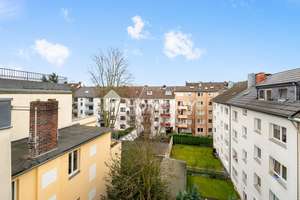 3-Zimmer-Dachgeschosswohnung mit Loggia, Gäste-WC und Spitzboden in Köln-Humboldt-Gremberg – 51105 Humboldt/Gremberg, Köln – Vorschaubild 4