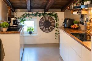 Sanierte Altbau Dachgeschosswohnung 3 Etage 