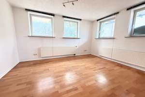 Tolle 3 Zimmer Souterrain Mietwohnung in Bad Cannstatt – Die vollständige Adresse der Immobilie erhältst du vom Anbieter., 70374 Im Geiger, Stuttgart – Vorschaubild 3