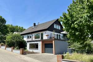 *Provisionsfrei* Charmantes Zweifamilienhaus mit Einliegerwohnung & großzügigem Garten – Die vollständige Adresse der Immobilie erhältst du vom Anbieter., 55545 Bad Kreuznach – Vorschaubild 1