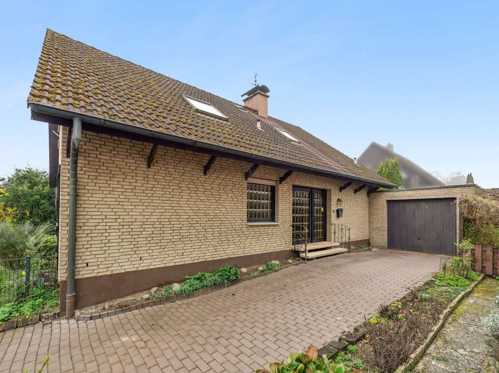 Immobilie in Rödinghausen - Schönes Einfamilienhaus in Rödinghausen-Schwenningdorf - Bild 1