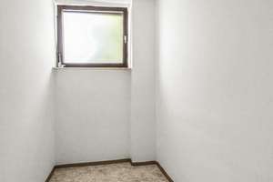 3-Zimmer-Wohnung in Freiburg-Betzenhausen: Balkon, Tiefgaragenplatz, Parkett & Stadtbahn vor der Tür – 79114 Alt-Betzenhausen, Freiburg im Breisgau – Vorschaubild 17