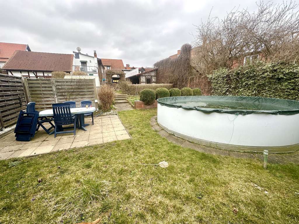 Immobilie in Drei Gleichen - Provisionsfrei: Großes Familien-/ Mehrgenerationenhaus mit 284 m² mit großzügigem Garten - Bild 0