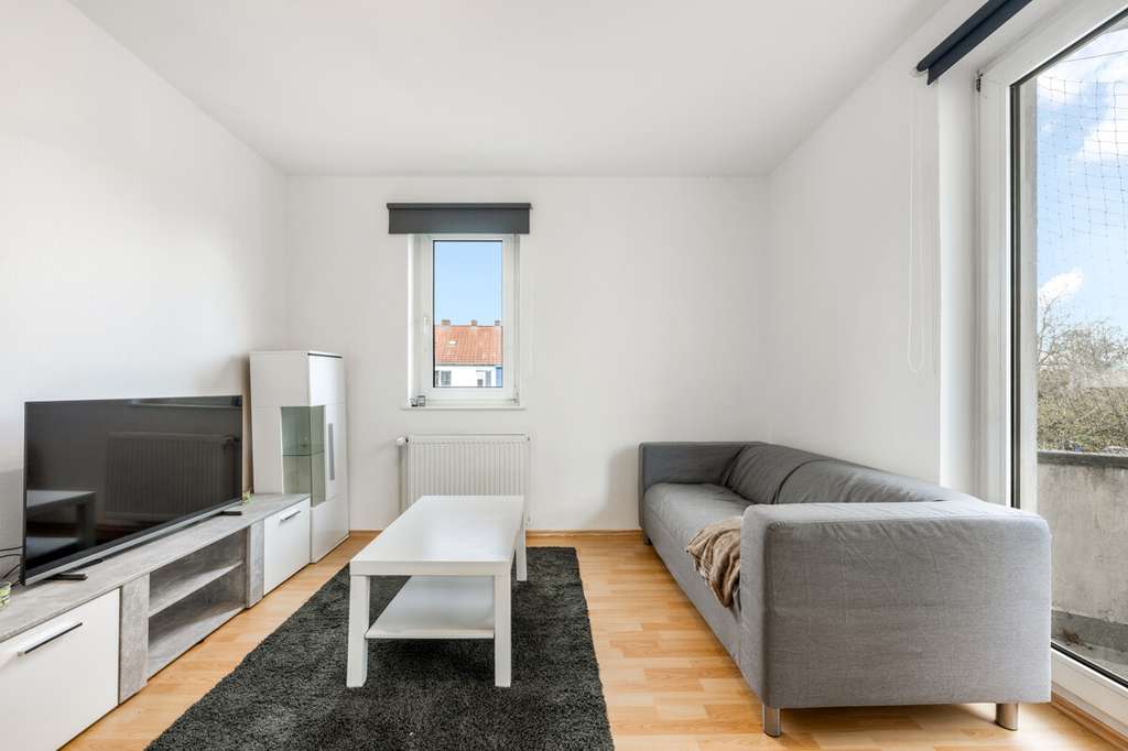 Immobilie in Delmenhorst - Zentral. Gepflegt. Gut vermietet: 
Kapitalanlage mit ca. 5 % Bruttorendite und Ausblick ins Grüne - Bild 2