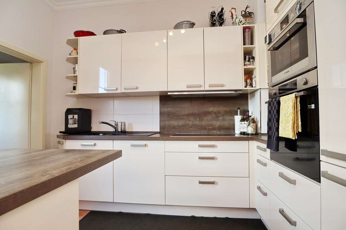 Immobilie in Kellinghusen - Stilvolle und großzügige Altbauvilla in Kellinghusen – als Ein- oder Zweifamilienhaus nutzbar - Bild 18