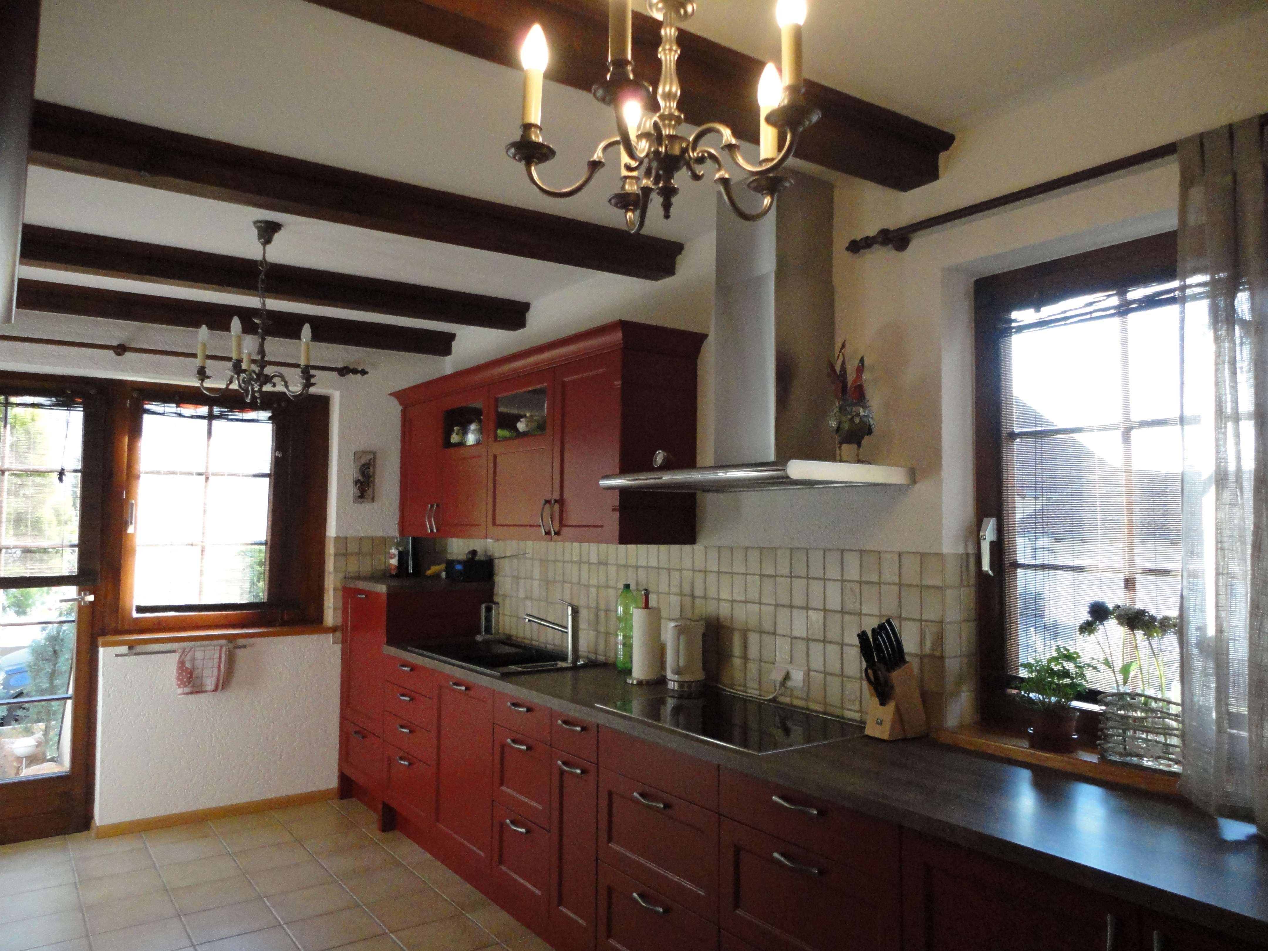 Immobilie in Herbolzheim - Großzügiges Einfamilienhaus Herbolzheim Wagenstadt mit Einliegerwohnung und Doppelgarage - Bild 9