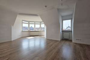 2-Zimmer-Dachgeschoss-Wohnung - befristet bis 31.12.2028
