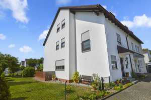 Große Doppelhaushälfte mit schönem Garten und Garage in toller Lage in Königsbrunn – Augsburg (Kreis) – Vorschaubild 1