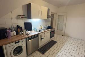Helle 2-Zimmer Dachgeschosswohnung in Düsseldorf Unterbilk – Die vollständige Adresse der Immobilie erhältst du vom Anbieter., 40217 Unterbilk, Düsseldorf – Vorschaubild 9