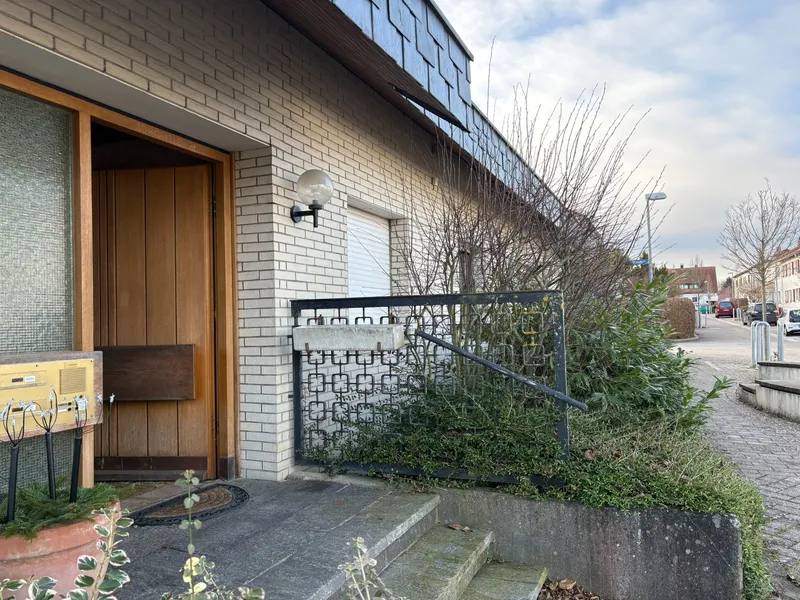 12Rm House – Weil im Schönbuch – Dachgeschosswohnung & garden - 2