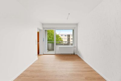 Modernisierte 4,5- Zimmer-Wohnung in Herrenberg - bezugsfrei