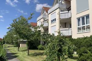 Vermietete lichtdurchflutete 3 Zimmer Maisonette-Wohnung (ca. 84 qm) mit 3 Balkonen * TG-Stellplatz