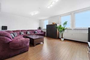 Moderne Dachgeschosswohnung mit Fernblick – Die vollständige Adresse der Immobilie erhältst du vom Anbieter., 47057 Neudorf-Nord, Duisburg – Vorschaubild 4
