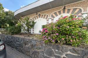 Außergewöhnliches 350 m² Architektenhaus | 4 SZ | 3 Bäder en Suite | Kamin | Garage 